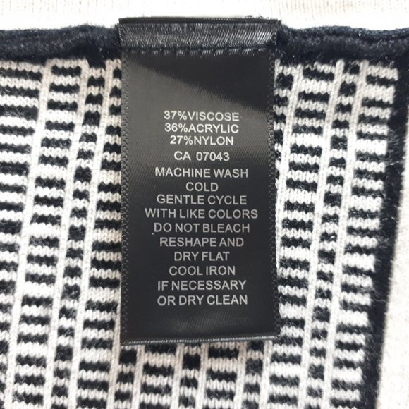 Spense Black White Checker Stripe Knit Skirt - Picture 9 of 10